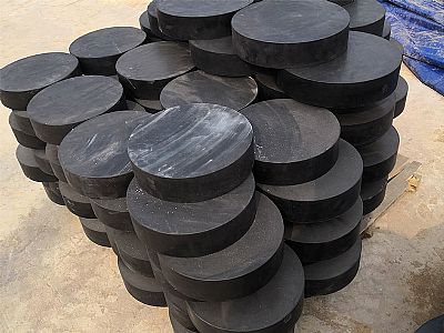 梨树区板式橡胶支座由若干层橡胶片与薄钢板经加压硫化